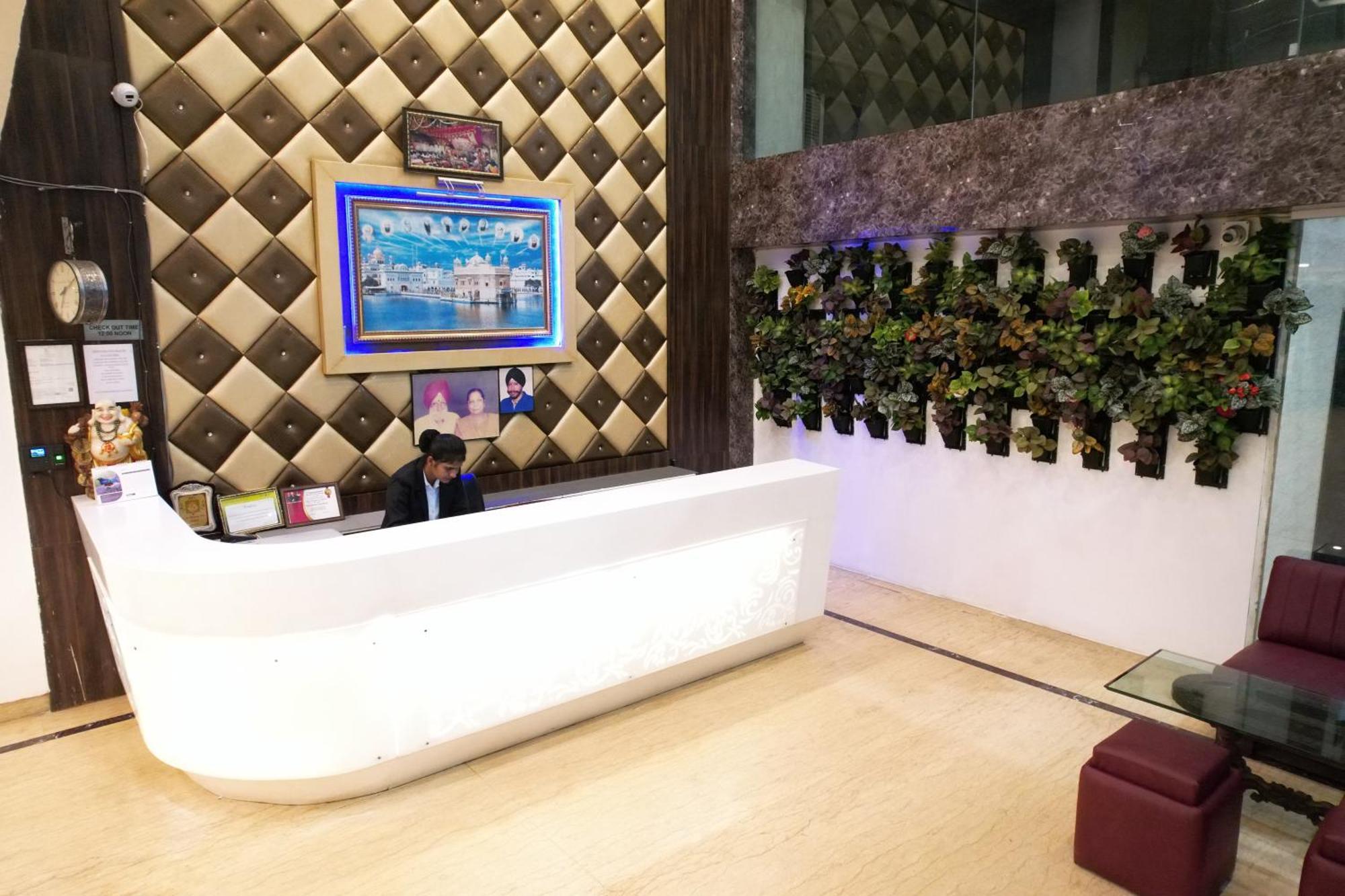 Sheetal International Hotel Rāipur Eksteriør billede